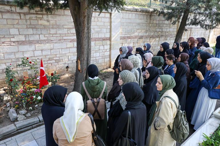 35 STK'dan artan şiddet olaylar nedeniyle Edirnekapı Surları önünde basın açıklaması