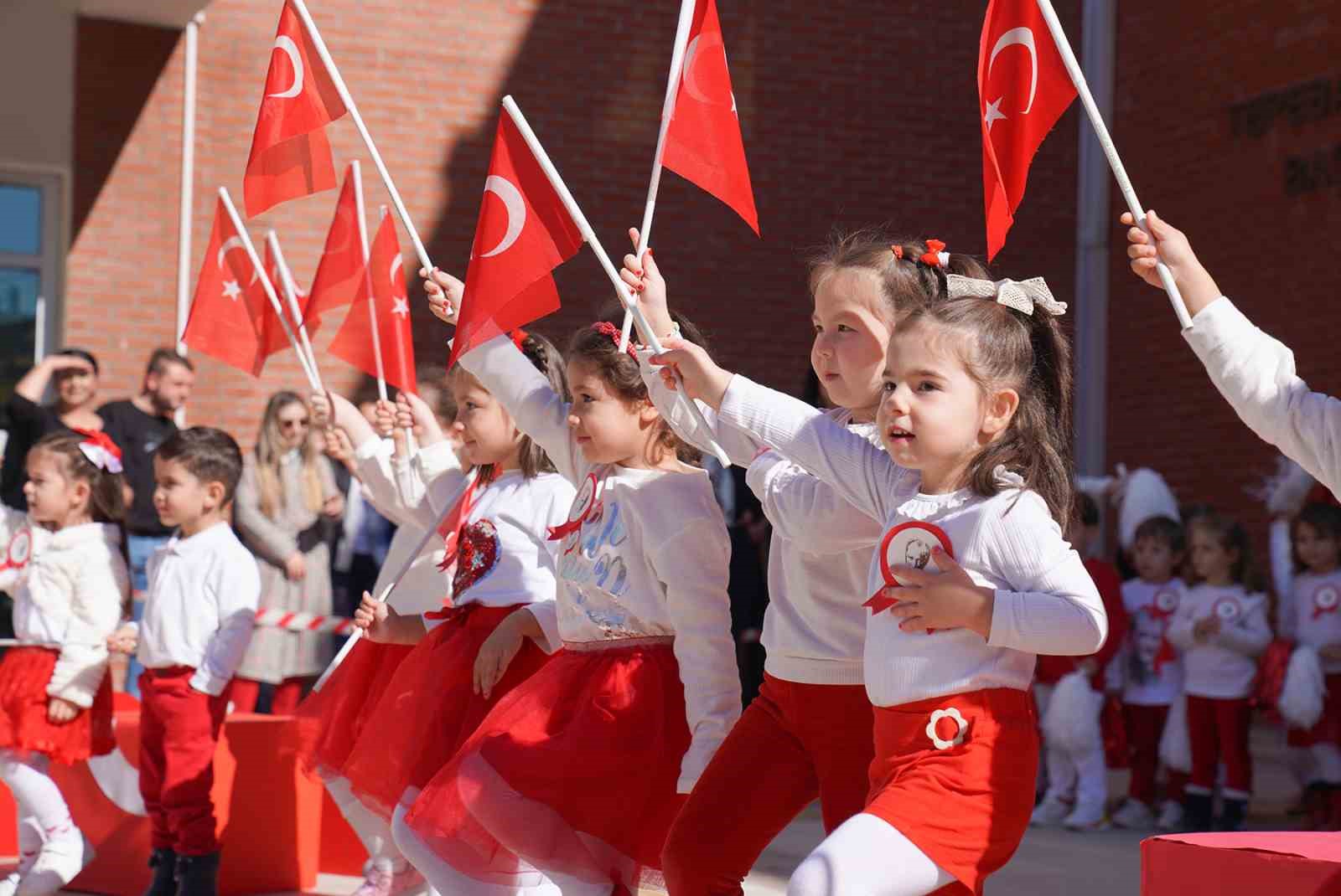 Minik yürekler cumhuriyet coşkusunu yaşadı