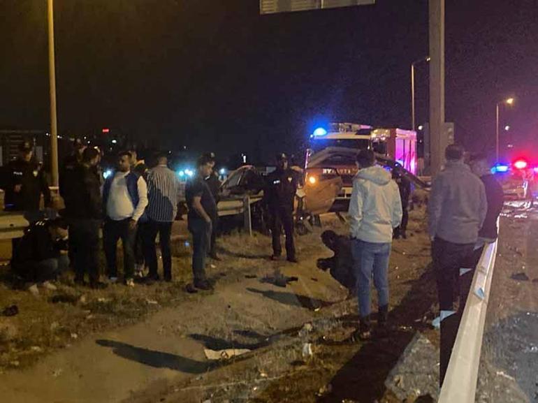 Ankara'da refüje çarpan taksi bariyere saplandı, sürücü öldü