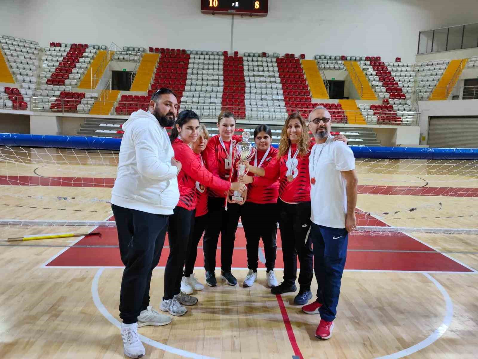 Eskişehirli görme engelli kadın goalball takımı şampiyon oldu