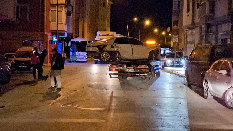 Çarpışan otomobillerin sürücüleri alkollü çıktı