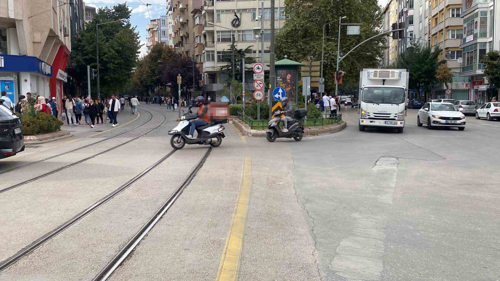 Ölümlü veya yaralanmalı kazaların yarıdan fazlasında motosiklet ve motorlu bisiklet sürücüleri kusurlu