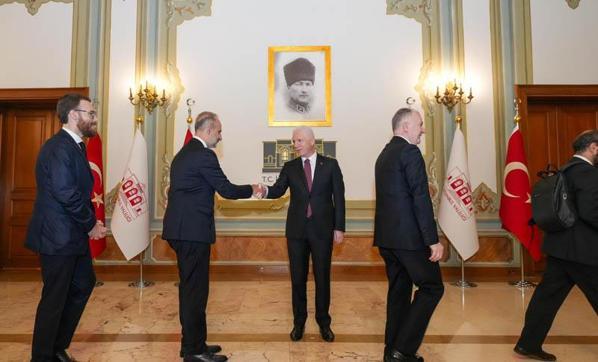 İstanbul Valiliği'nde Cumhuriyetin 101.yılı kabul töreni