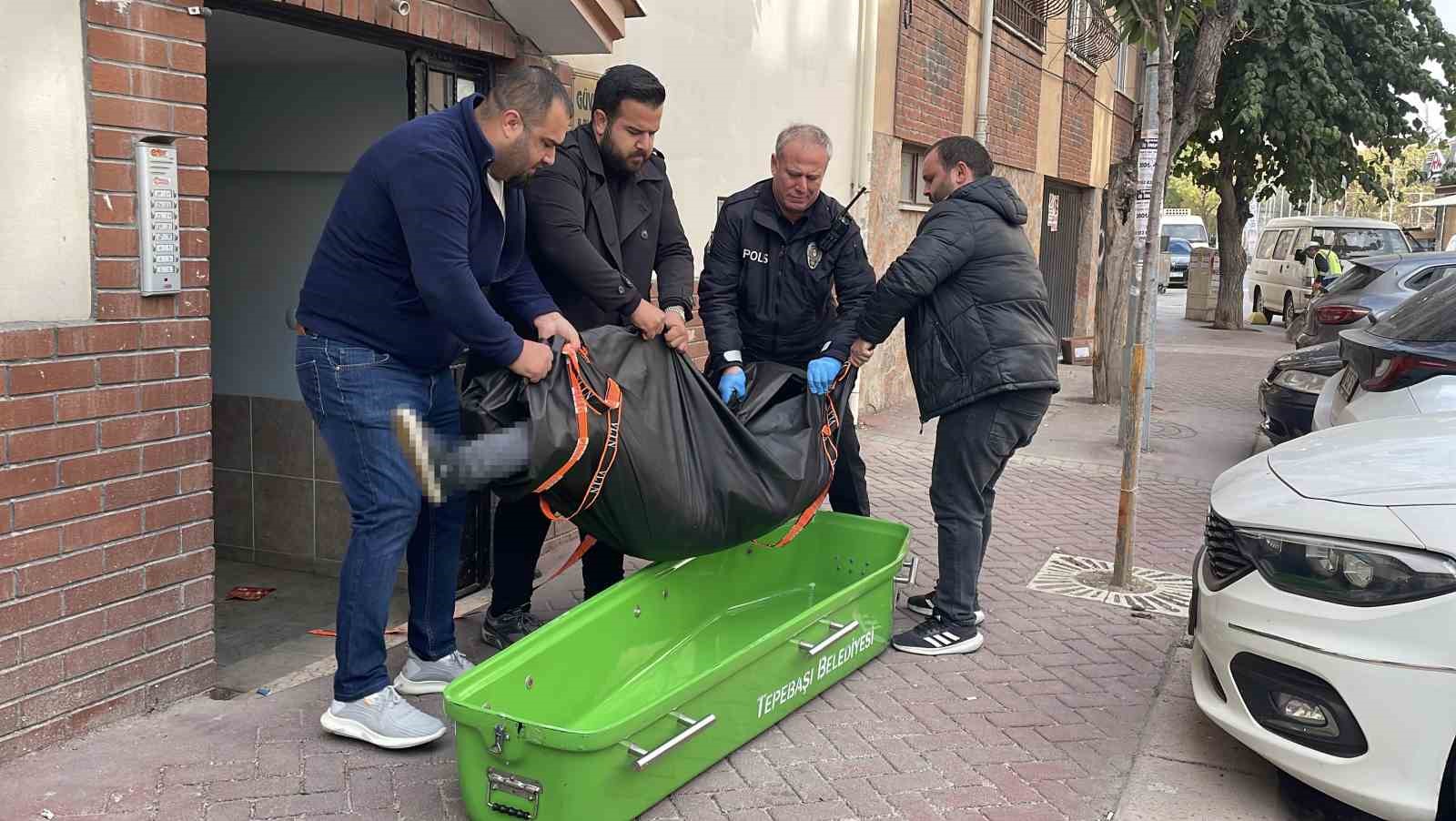 30 yaşındaki gencin ölümüyle ilgili yakalanan 4 şüpheli adliyeye sevk edildi