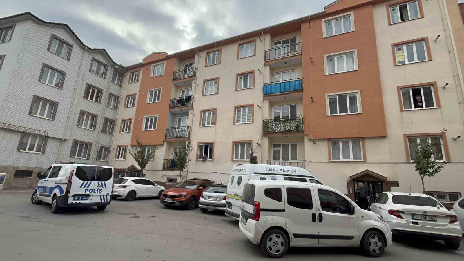 30 yaşındaki gencin ölümüyle ilgili yakalanan 4 şüpheli adliyeye sevk edildi