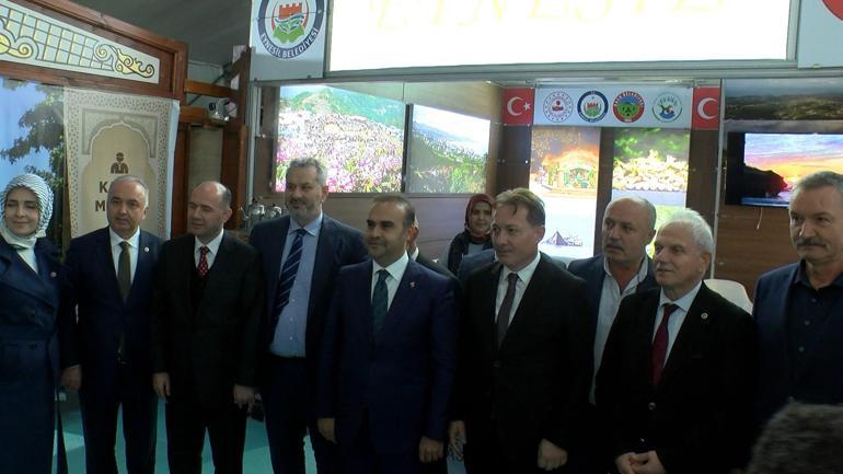 Bakan Kacır, '17. Giresun Tanıtım Günleri'ne katıldı