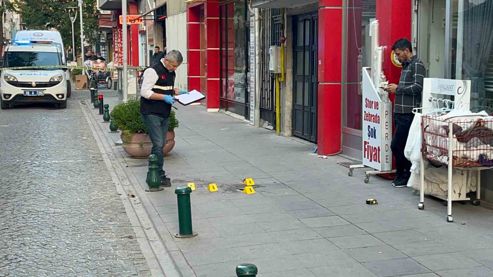 Pompalı tüfekle 1 kişiyi ağır yaralayan şüphelinin kaçtığı anlar kamerada