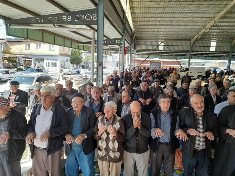 Söke'de cuma namazı sonrası 'yağmur' duası yapıldı