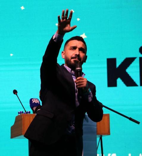 Bilal Erdoğan: Çocuklarımızın kitaplarla çok daha sağlıklı bir geleceğe kapı aralamasını önemsiyoruz