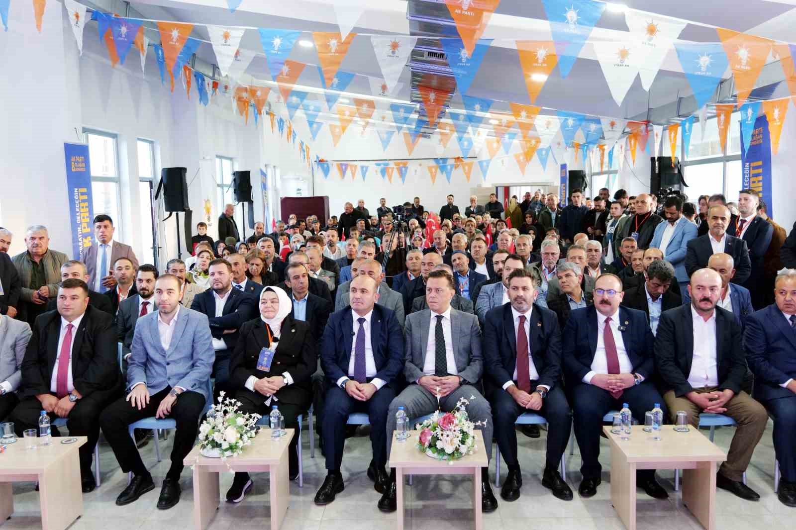 AK Parti’den İnönü’de coşkulu kongre