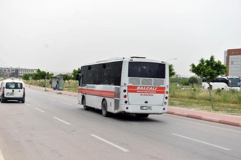 Otobüsün açık kapısından düşen yolcunun ölümüne ilişkin davada şoföre 4 yıl hapis ve tahliye