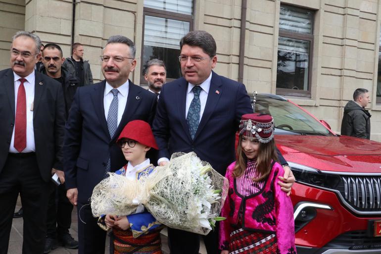 Bakan Tunç: Soruşturmaları 'yargı tacizi' şeklinde değerlendirmek şuursuz bir harekettir