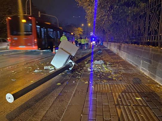 Dönerci 3 kardeşi trafik kazası ayırdı