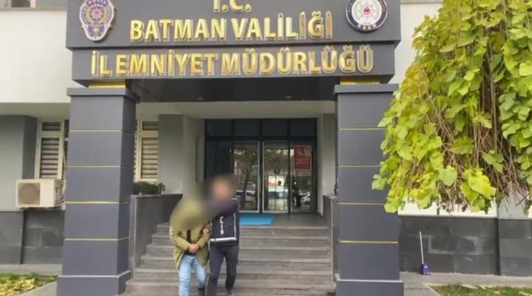 Turşu kutularına gizlenmiş 52 kilo skunk ele geçirildi