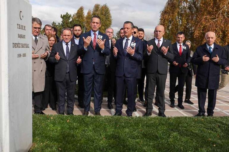 Bülent Ecevit, 18'inci ölüm yıl dönümünde anıldı