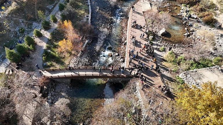 Tunceli'de yöre halkından 'koruma' statüsü düşürülen 'Munzur Gözeleri' için eylem