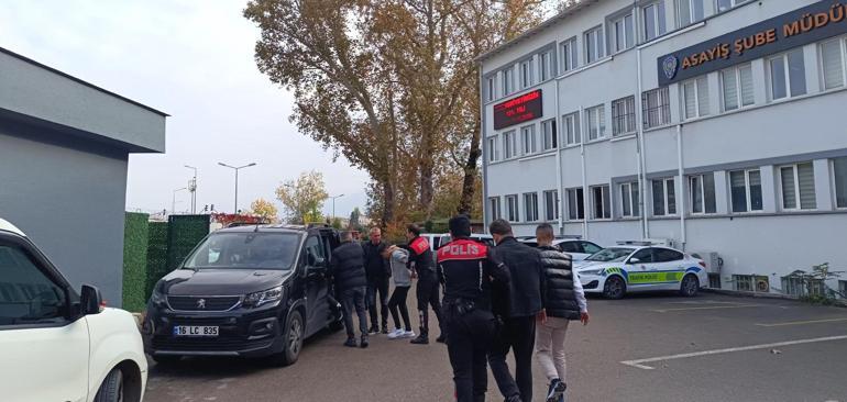 Sürücünün direksiyonda başından vurulduğu olayın nedeni borç meselesi çıktı: 4 gözaltı