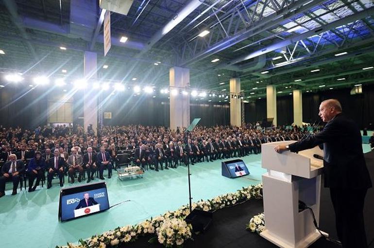 Cumhurbaşkanı Erdoğan: Türkiye'de İllegal göç akınlarıyla mücadelesini tavizsiz sürdürecektir