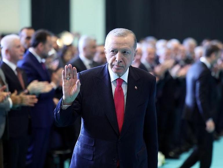 Cumhurbaşkanı Erdoğan: Türkiye'de İllegal göç akınlarıyla mücadelesini tavizsiz sürdürecektir