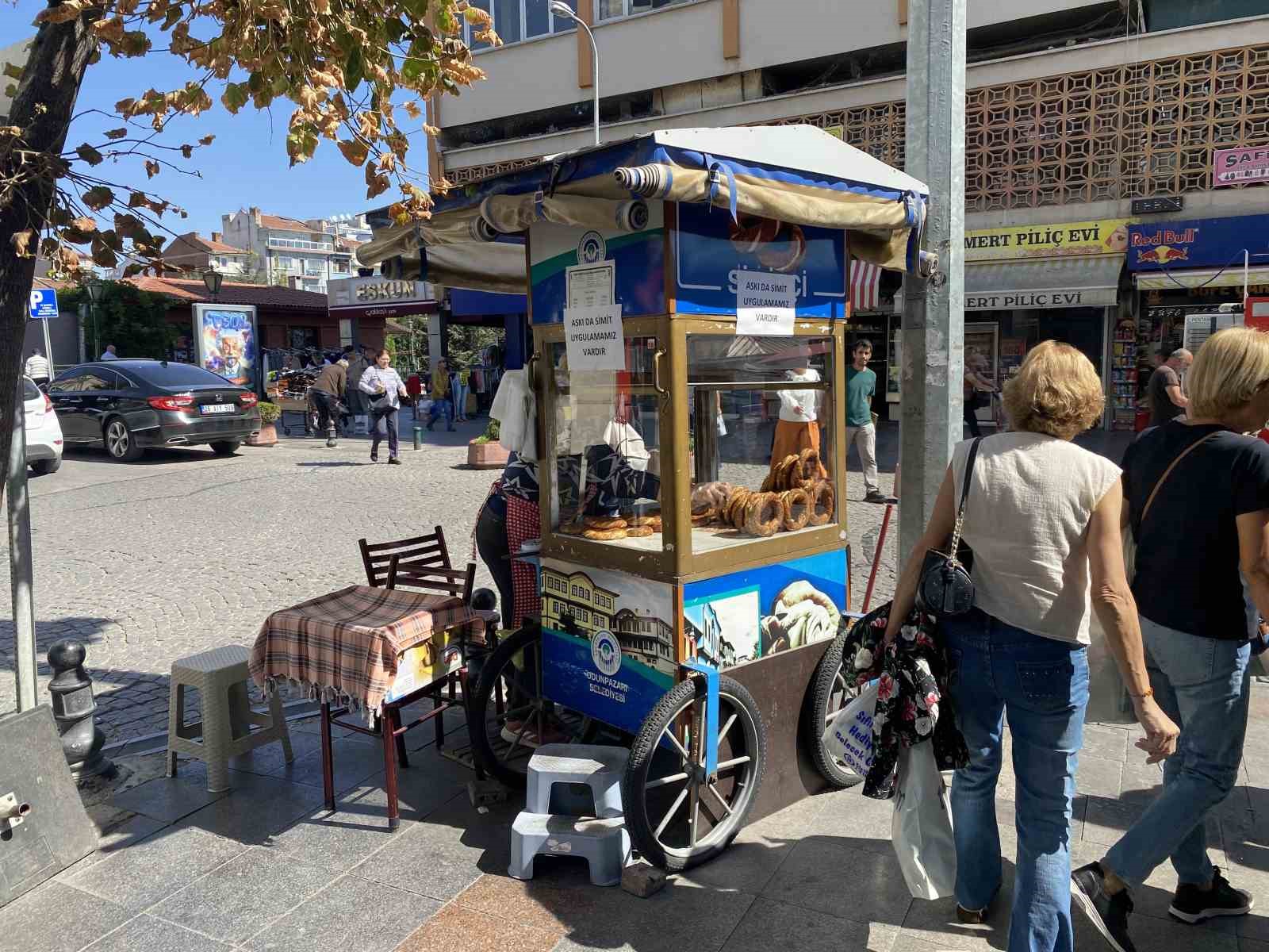 Hayırsever esnafın ihtiyaç sahipleri için başlattığı ’Askıda simit’ uygulaması suiistimal edildi