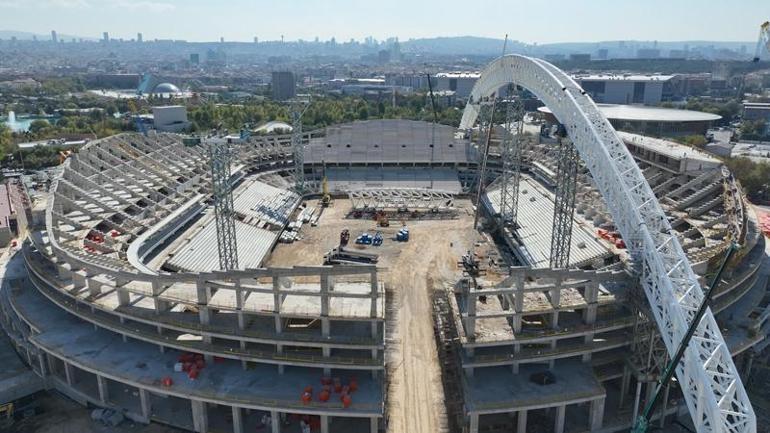 Bakan Kurum: Başkentimizi TOKİ ile yeni stadyumuna kavuşturuyoruz