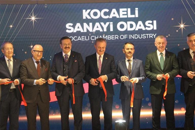 TOBB Başkanı Hisarcıklıoğlu, Kocaeli'de sanayicilerle bir araya geldi