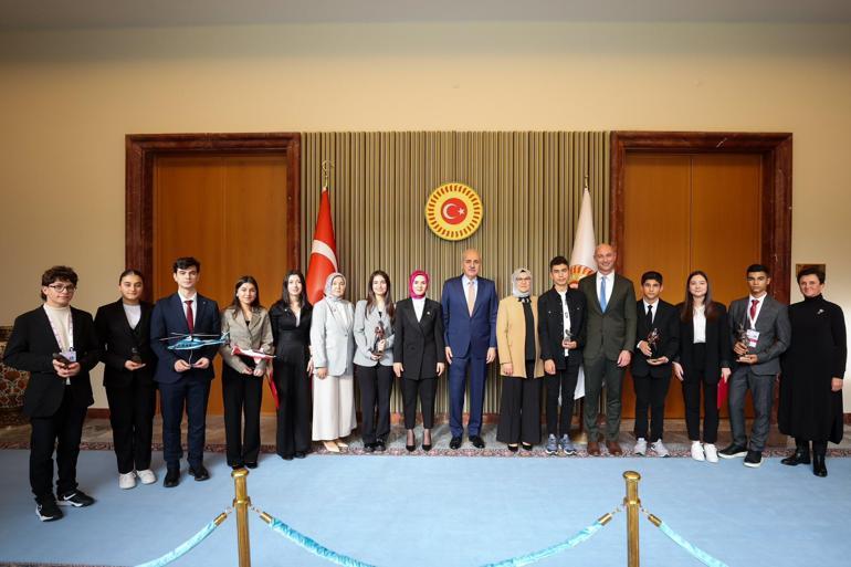 TBMM Başkanı Kurtulmuş, Bakan Göktaş ve çocukları kabul etti