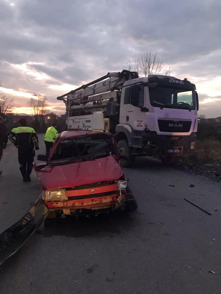 Samsun’da 9 yaşındaki çocuğun kullandığı otomobille kamyon çarpıştı: 3'ü ağır 5 yaralı