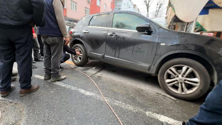 Avcılar'da pazar yerinde unutulan cipi esnaf el birliğiyle çekti