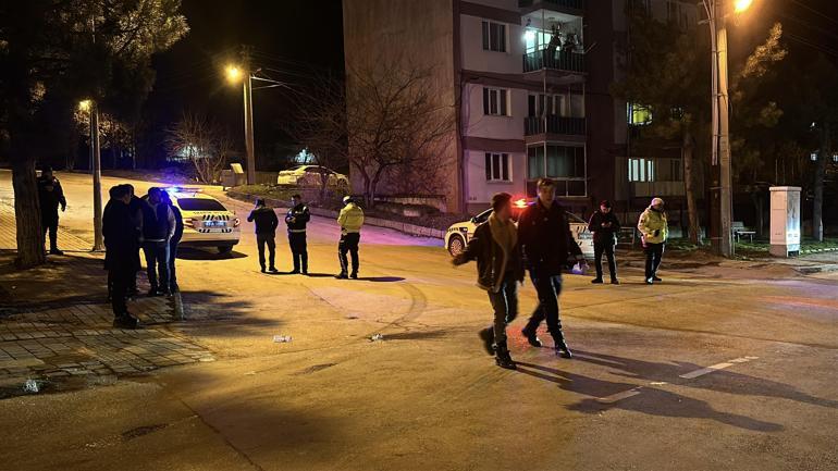 İhtara uymayıp kaçan motosiklet sürücüsünün çarptığı polis yaralandı