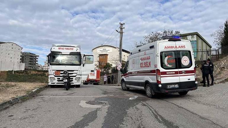 Yüzüne kimyasal madde temas eden tanker şoförü, hastaneye kaldırıldı