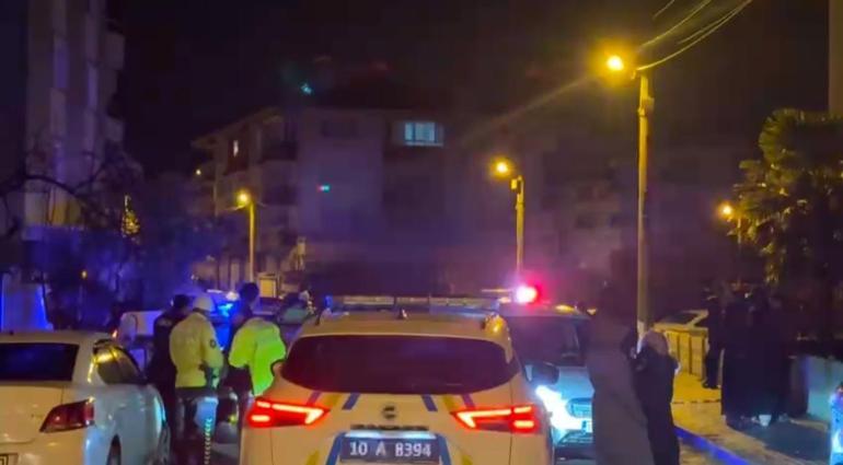 'Dur' ihtarına uymayan alkollü sürücünün kullandığı otomobil, 2'si polis 3 araca çarptı