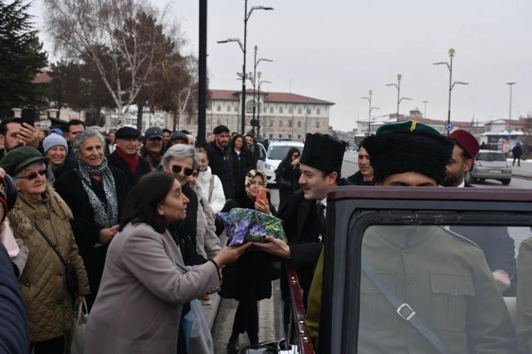 Atatürk'ün Sivas'tan ayrılışının 105'inci yıl dönümünde tören düzenlendi