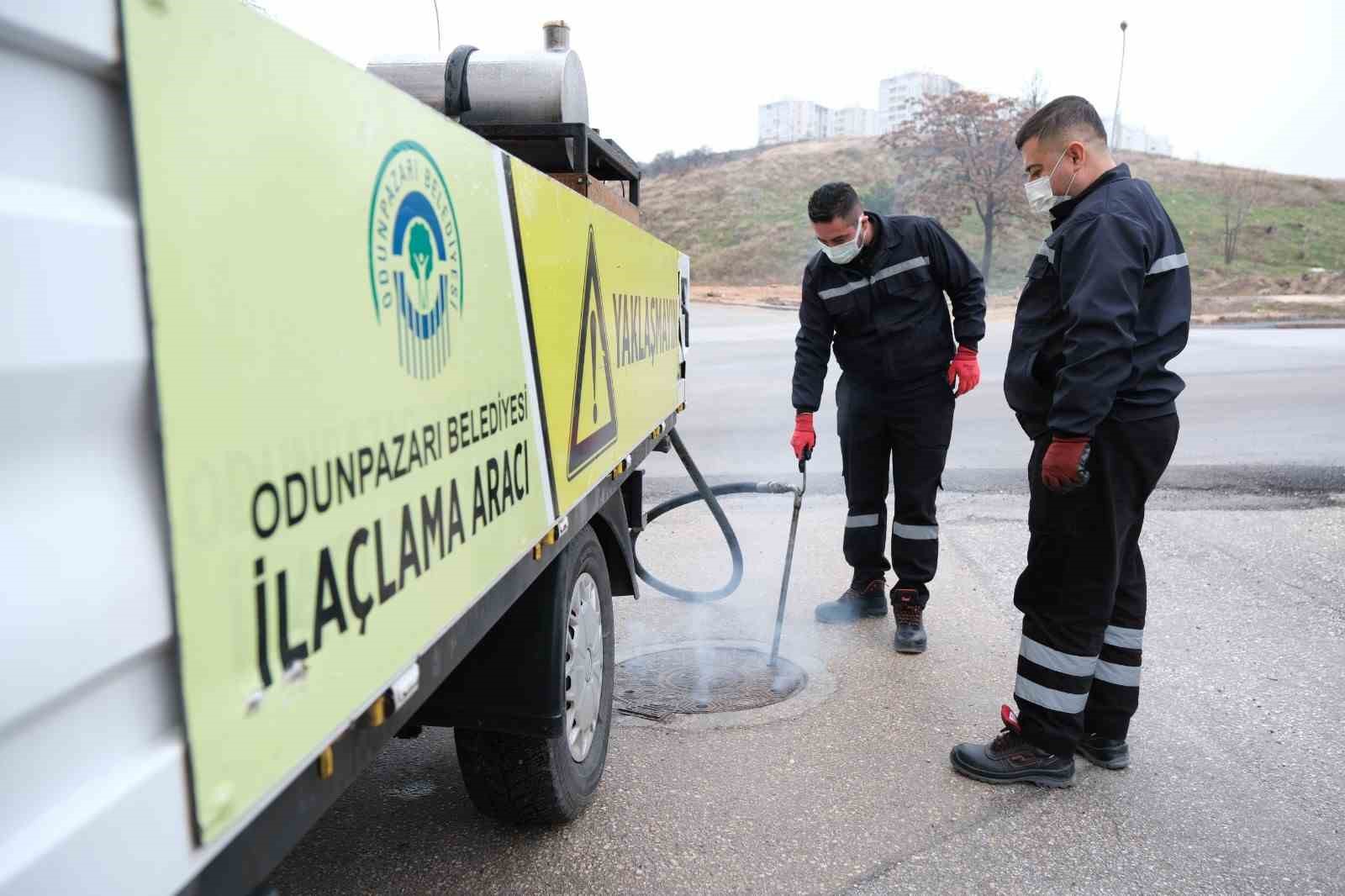 Odunpazarı’nda rögar ve kanalizasyonlarda kışlak mücadele