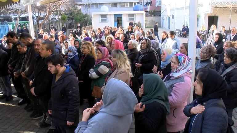 Eyüpsultan'da kocası tarafından öldürülen kadın son yolculuğuna uğurlandı