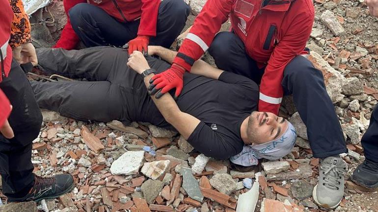 Yalova'da 350 kişilik arama- kurtarma ekibiyle deprem tatbikatı