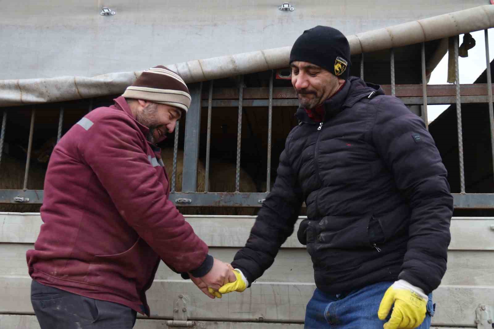 Dedesinden babasına, ondan da kendine miras kalan mesleği 15 yıldır devam ettiriyor