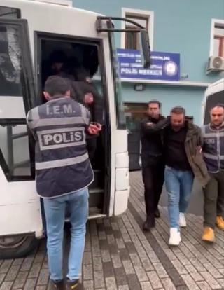 Maslak'ta rezidans inşaatında 1 kişinin öldüğü bıçaklı sopalı kavga kamerada