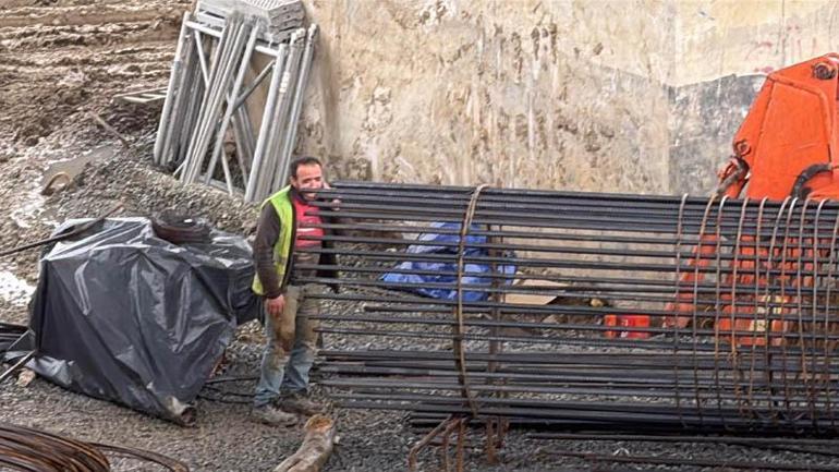 Gaziosmanpaşa’da üstüne 1 tonluk kepçe kovası düşen işçi öldü; arkadaşları sinir krizi geçirdi