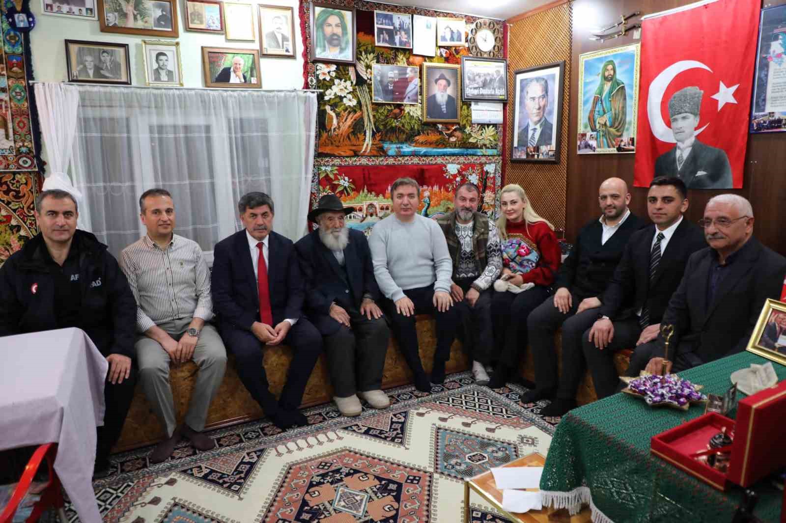 Vali Aydoğdu Hızır Orucu lokmasına ortak oldu