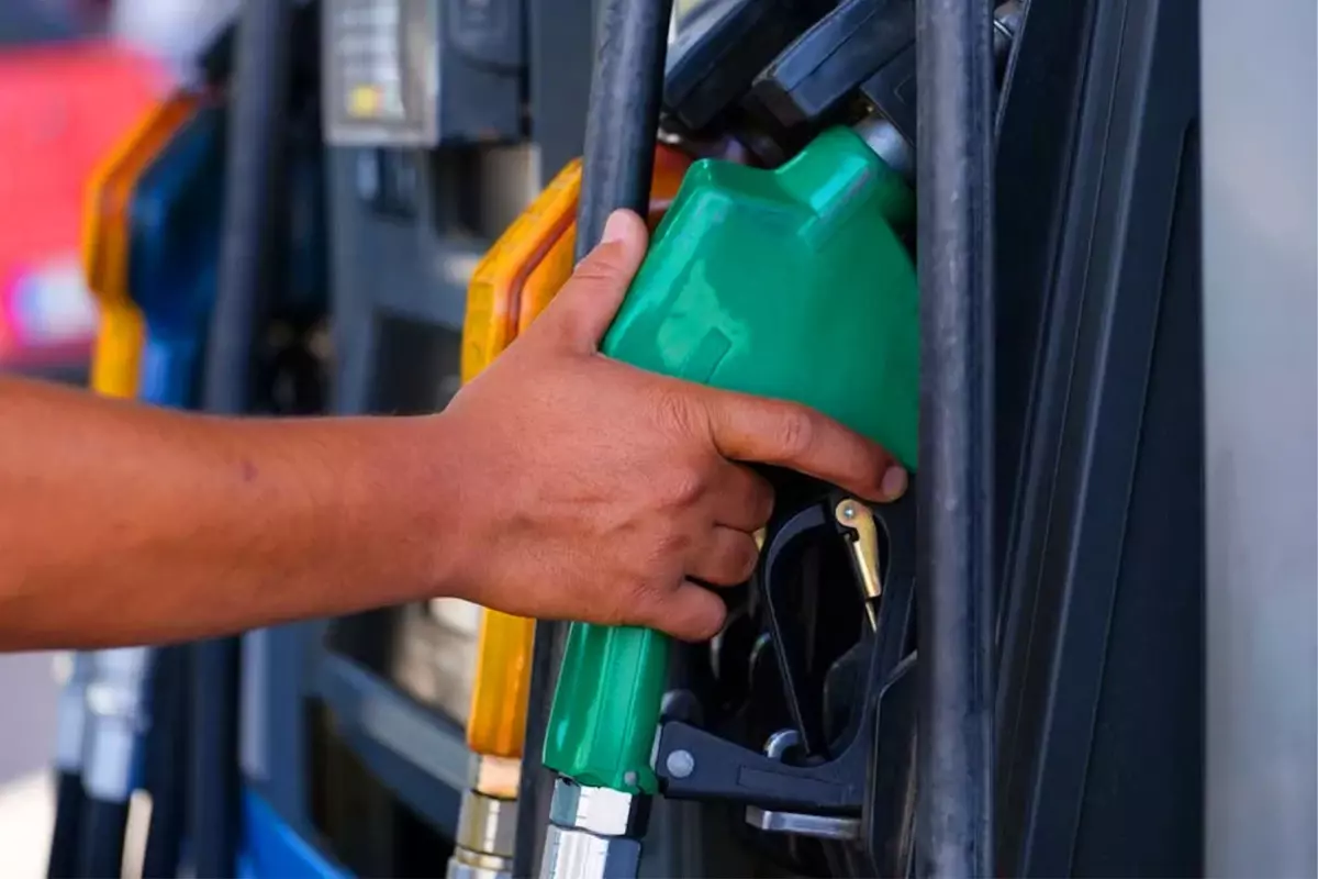 İran plakalı ticari taşıtlara standart depo muafiyeti kaldırıldı