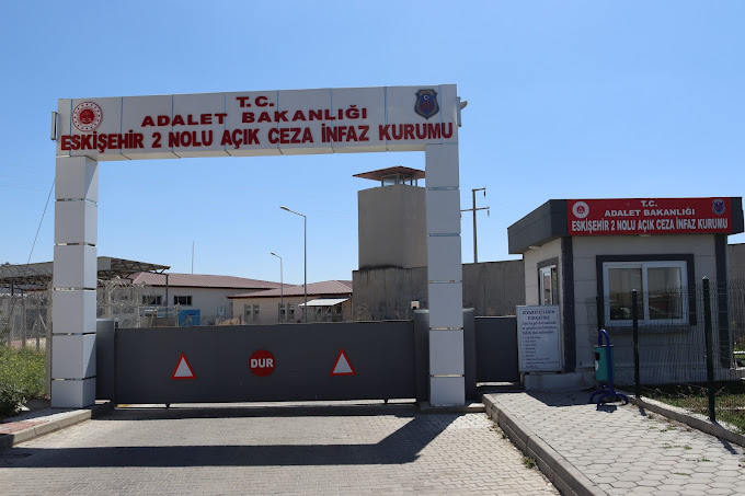 Eskişehir 2 Nolu Açık Cezaevinde Mahkumlar ve Lağım Fareleri Bir Arada Yaşıyor İddiası!