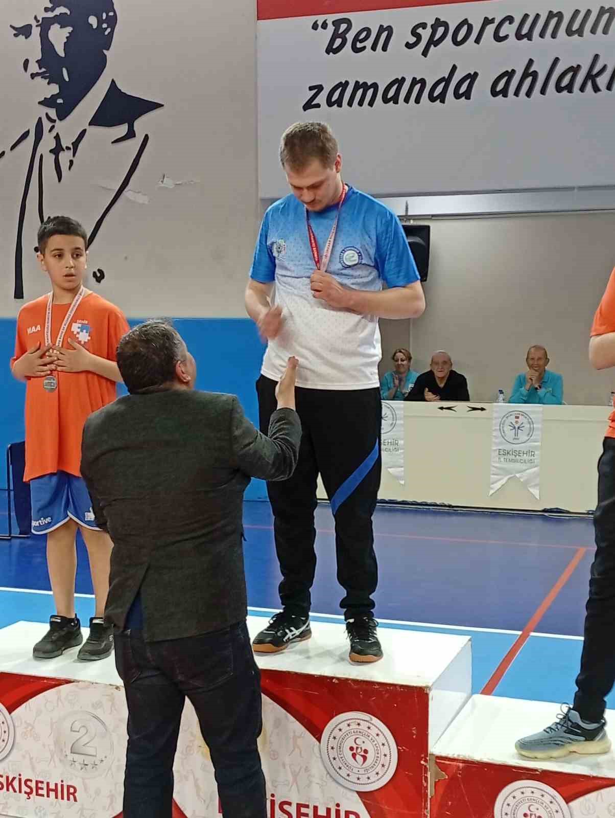 Büyükşehirin sporcuları Türkiye şampiyonasına katılacak