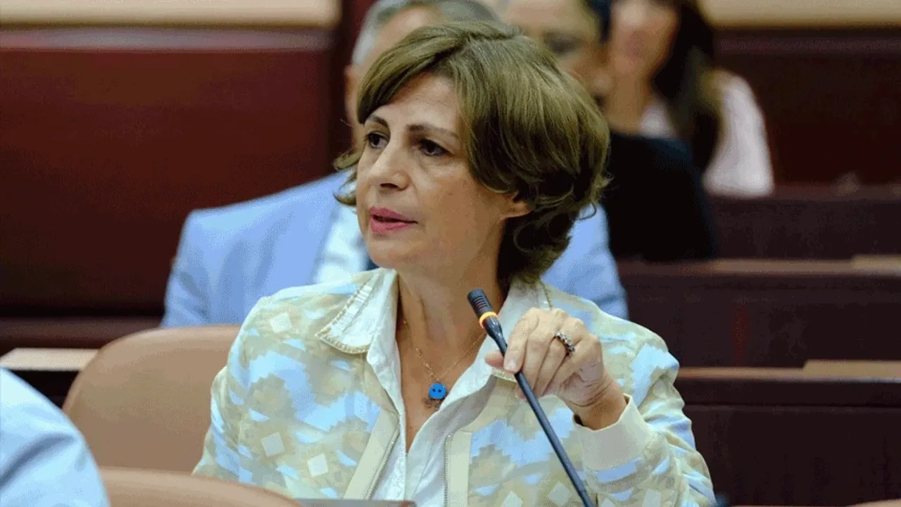 Ayşe Ünlüce, Büyükşehir Belediye Başkanları Listesinde Neden Yer Alamadı?