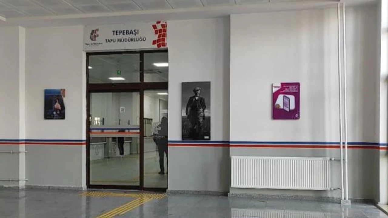 Tepebaşı Tapu Müdürlüğü’nde Keyfi Uygulama İddiası: Vatandaş Mağdur Ediliyor!