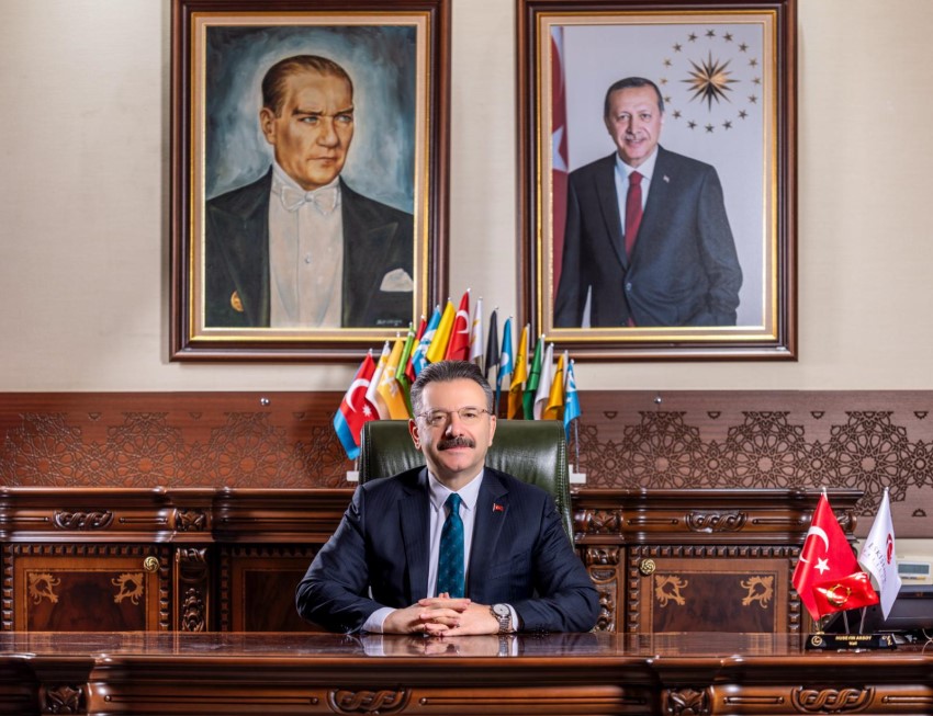 Vali Hüseyin Aksoy’dan Emek ve Dayanışma Günü Mesajı!