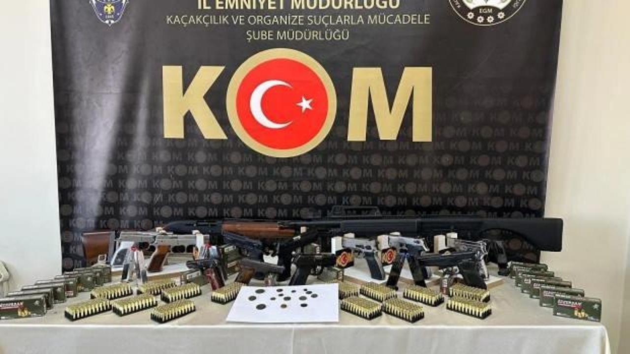 Sivas merkezli 4 ilde kaçak silah operasyonu: 18 gözaltı