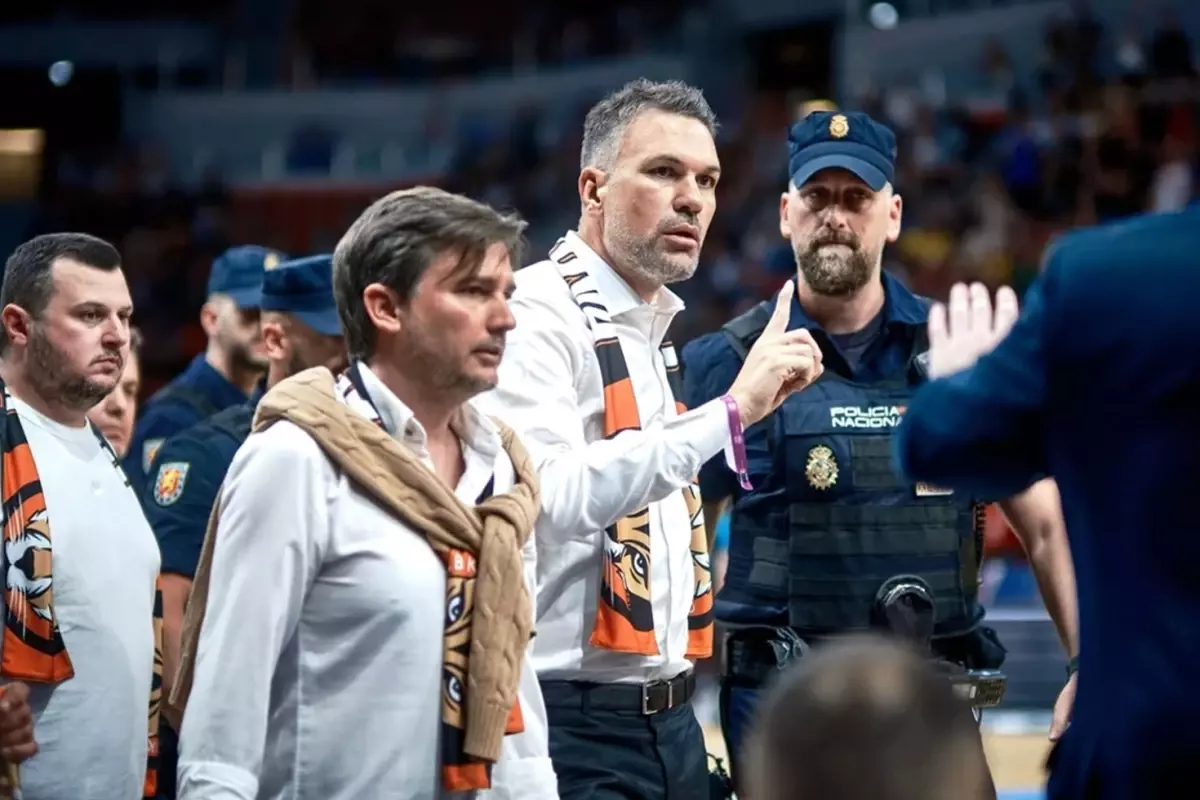 Türk kulübünün başkanı gözaltına alındı