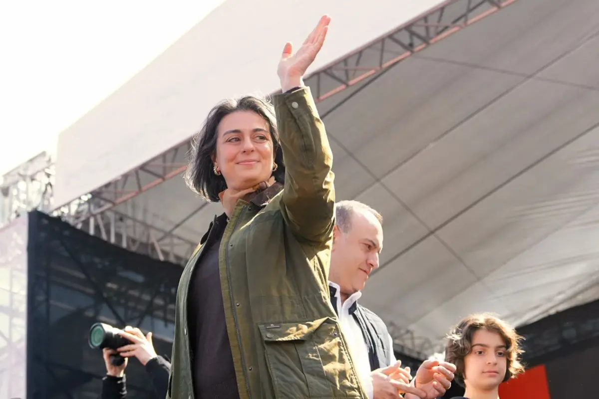 Üsküdar Belediyesi personel maaşlarını ödeyemedi, gerekçe SMS ile bildirildi