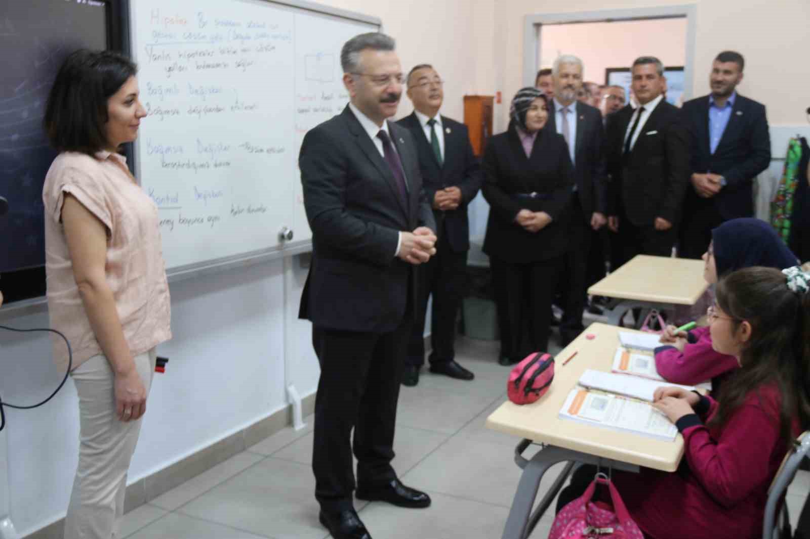 Eskişehir’de son 2 yıl içerisinde 23 yeni okul yapıldı, 12 okul inşaatı ise devam ediyor